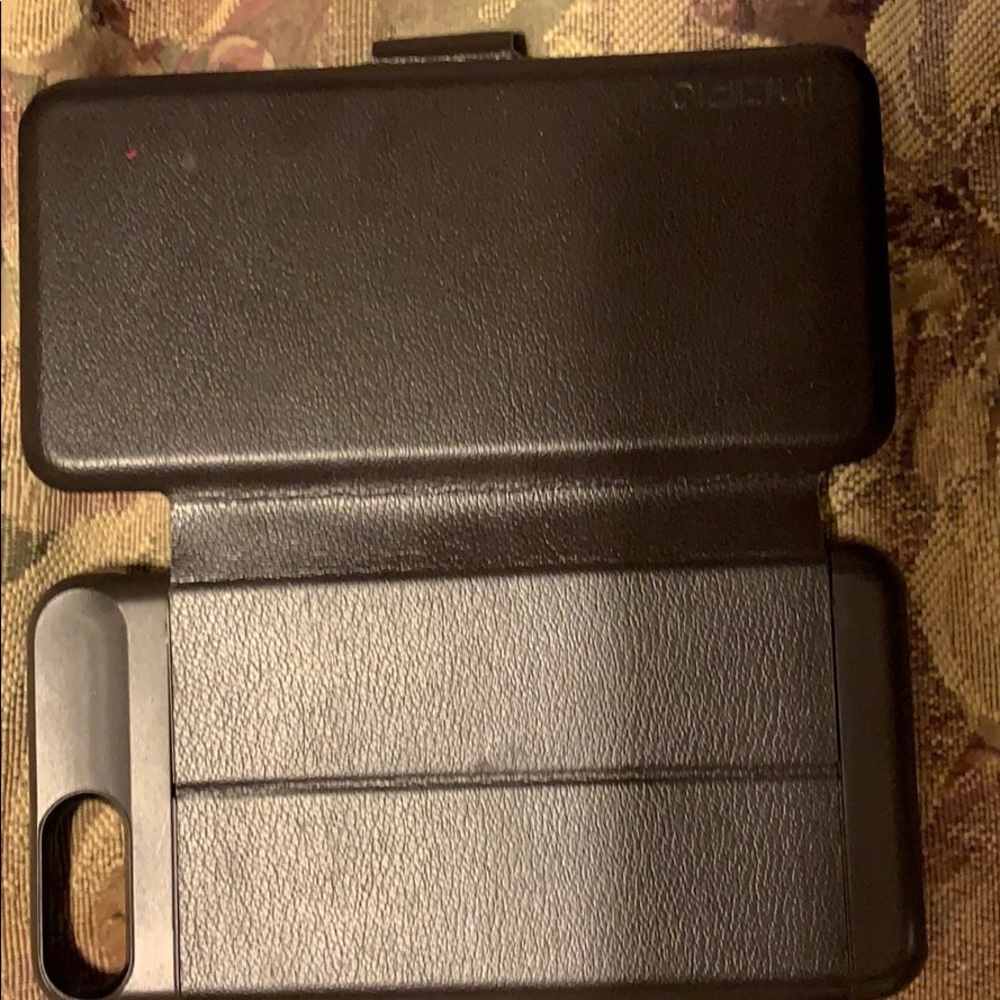 IPone 6 plus incipio brand